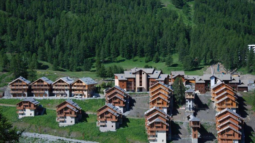 Appt Le Hameau Des Rennes 4 Etoiles Pieds Des Pistes Piscine Interieure Exterieure Apartment Vars  Ngoại thất bức ảnh